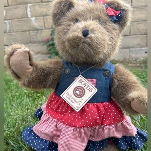 Boyds Bears Head Bean Collection 2658/4000 Dolly Doodle Bear With Tags